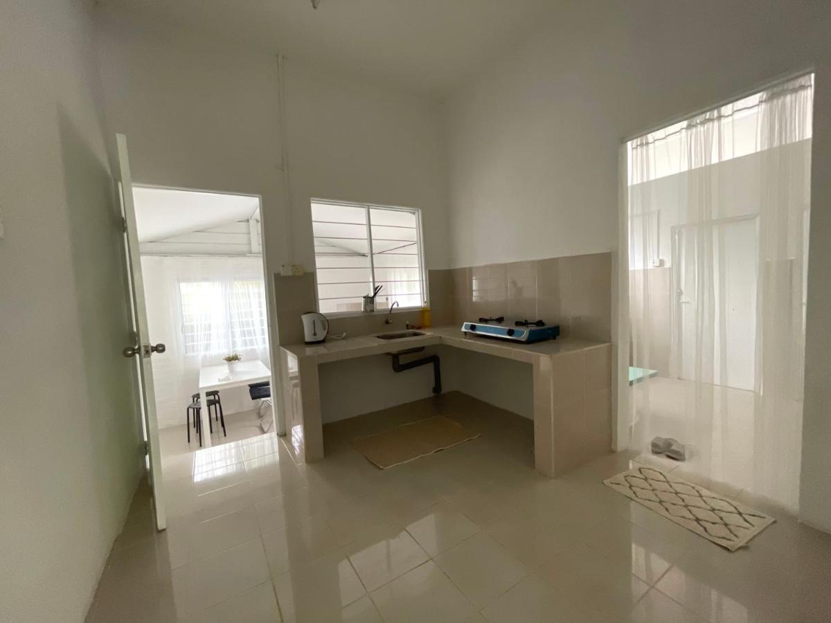 Cosy Little Home Near To The Town Pasir Puteh Exterior foto